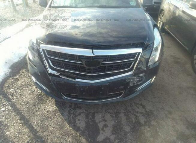 Cadillac XTS 2016, 3.6L, 4x4, uszkodzony przód