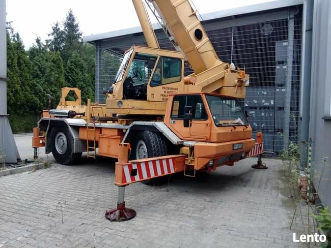 Dżwigi 20 i 35T , zwyżki od 15 do 35m wynajem Kęty B-B. Ośw.