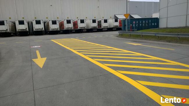 Malowanie linii, oznakowanie poziome w halach, magazynach