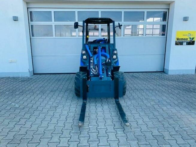 Multione 8.4S - ładowarka teleskopowa do ładowarki kołowej