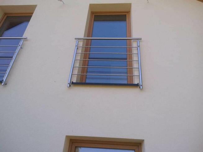 Balustrady ze stali nierdzewnej