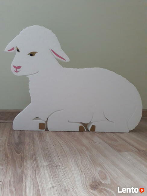 Baranek wielkanocny dekoracja kościół Wielkanoc