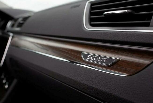 Škoda Superb Combi Scout 2.0 TDI 200KM DSG 4x4, Okno dachowe, CANTON, systemy