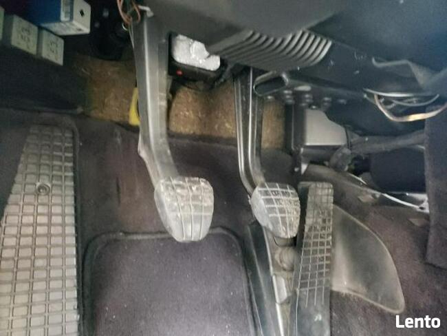 Porsche 911 2000, 3.4L, uszkodzony przód