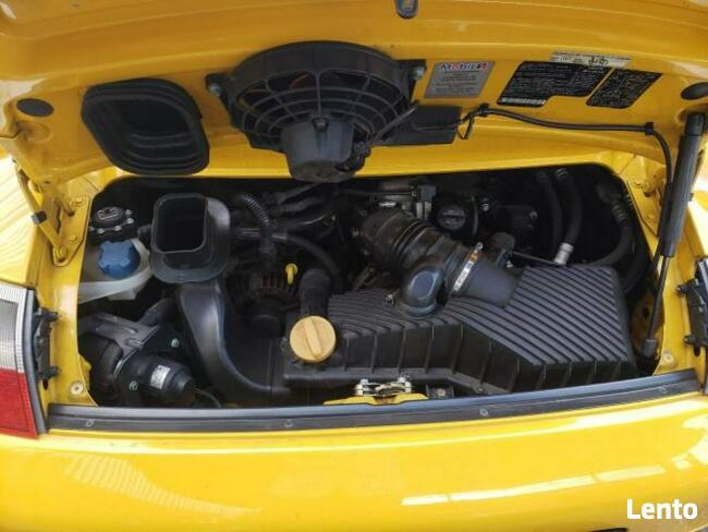 Porsche 911 2000, 3.4L, uszkodzony przód