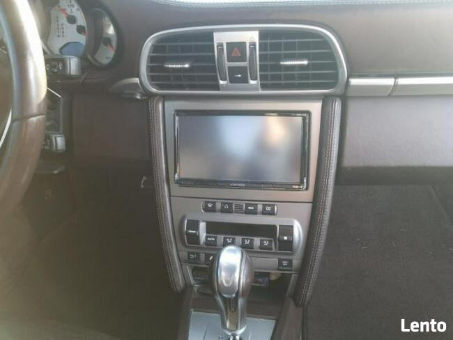 Porsche 911 2006, 3.8L, lekko uszkodzony przód