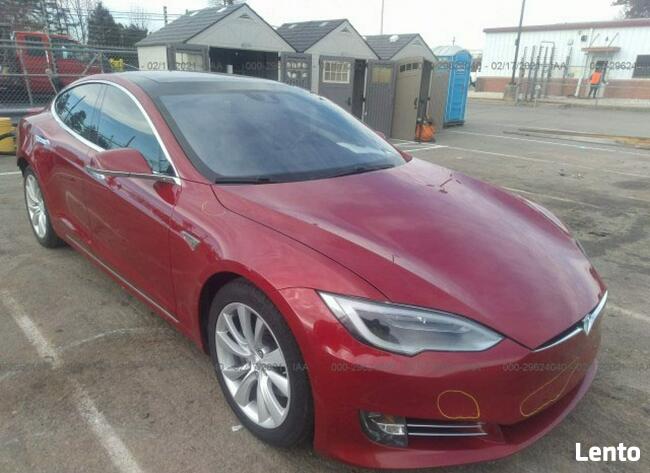 Tesla Model S 2016, 70 kWh, RWD, uszkodzony tył