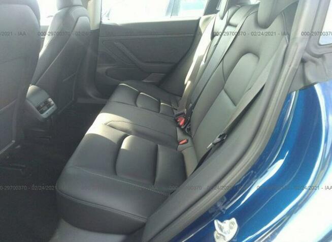 Tesla Model 3 2020, Standard Range, RWD, uszkodzony bok