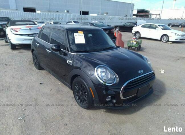 Mini Cooper 2017, 1.5L, od ubezpieczalni