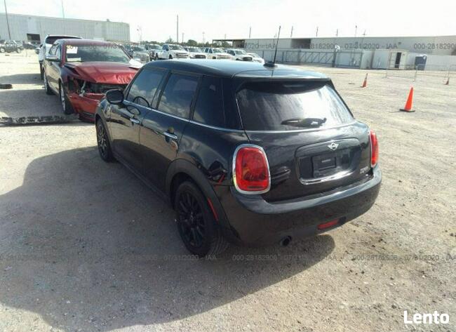 Mini Cooper 2017, 1.5L, od ubezpieczalni