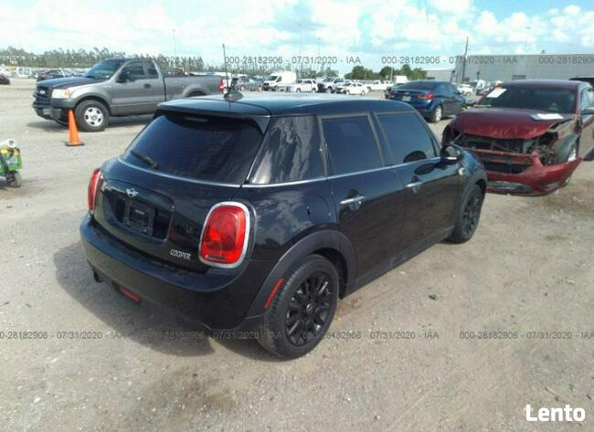 Mini Cooper 2017, 1.5L, od ubezpieczalni