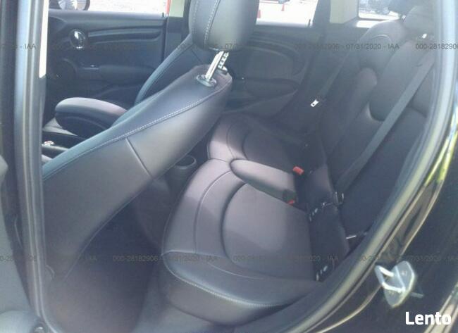 Mini Cooper 2017, 1.5L, od ubezpieczalni