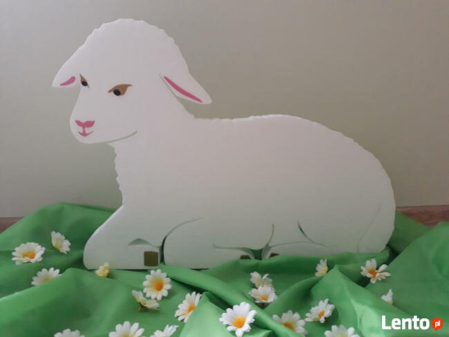 Baranek wielkanocny dekoracja kościół Wielkanoc