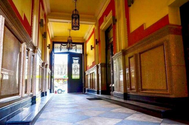 Eleganckie biuro w zabytkowej kamienicy