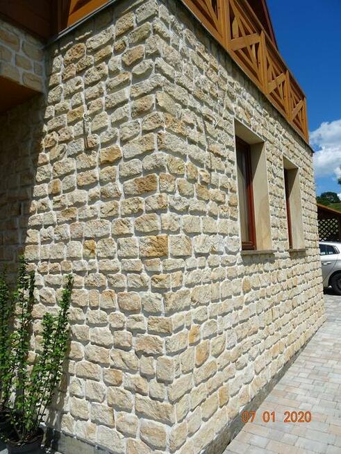 cegła z kamienia na ściany