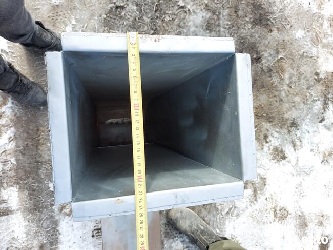 Tunel, kanał, komin wentylacyjny