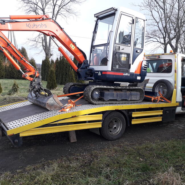 POMOC DROGOWA od 1,99 zl AUTO POMOC HOLOWANIE SANOK laweta