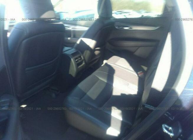 Cadillac XT5 2017, 3.6L, lekko uszkodzony przód