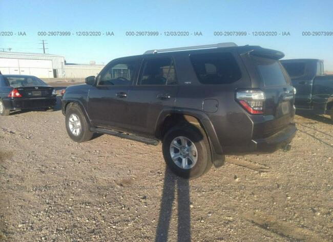 Toyota 4-Runner 2016, 4.0L, 4x4, po gradobiciu