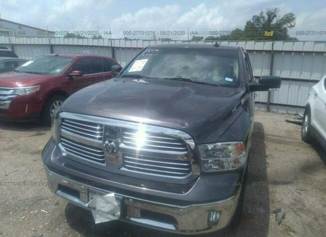 RAM 1500 2017, 5.7L, po gradobiciu