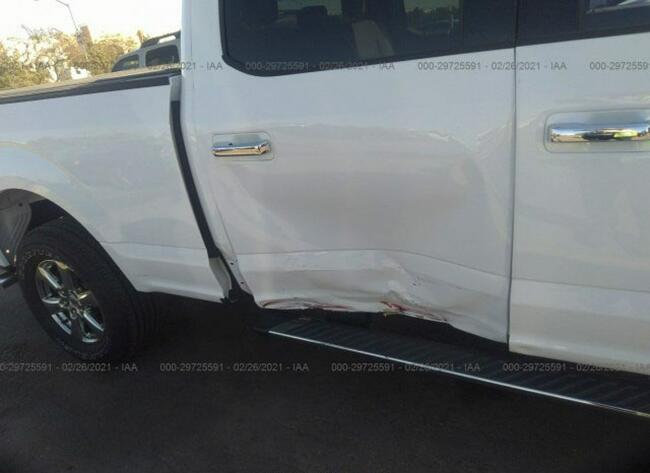 Ford F150 2018, 3.5L, 4x4, uszkodzony bok