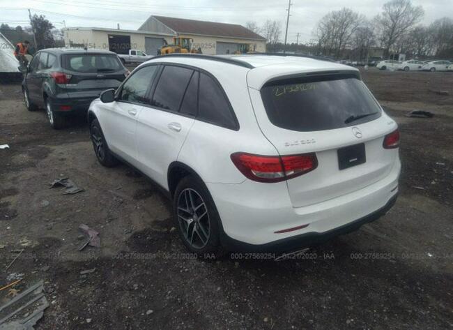 Mercedes GLC 300 2016, 2.0L, 4x4, uszkodzony przód