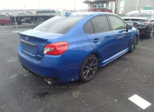 Subaru WRX 2018, 2.0L, 4x4, uszkodzony bok