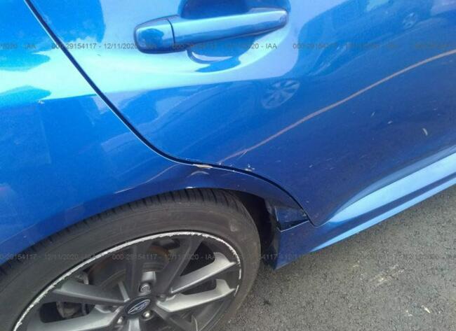 Subaru WRX 2018, 2.0L, 4x4, uszkodzony bok