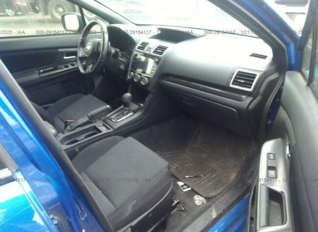 Subaru WRX 2018, 2.0L, 4x4, uszkodzony bok