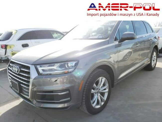 Audi Q7 2017, 2.0L, 4x4, uszkodzony bok
