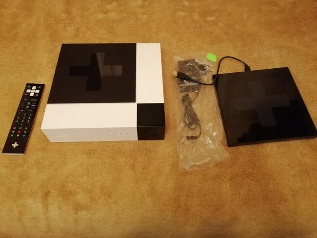 Dekoder nc+ wifi Premiumbox+ z pilotem, zasilaczem i dyskiem