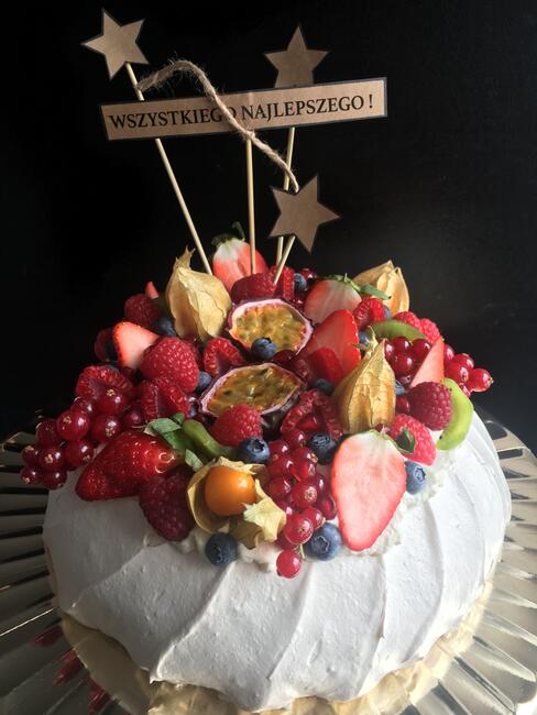 Tort bezowy, beza pavlova