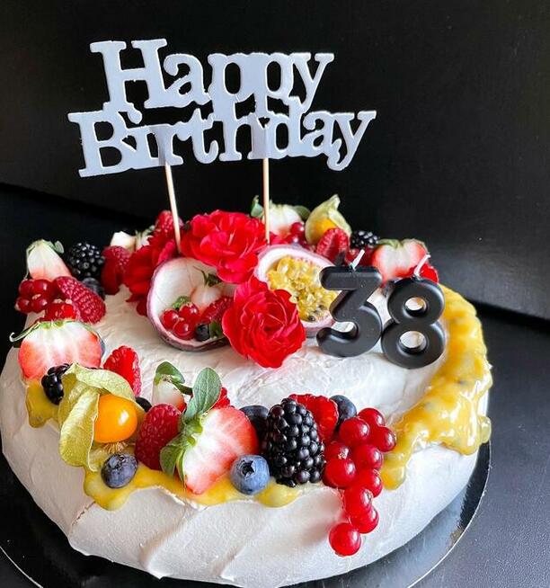 Tort bezowy, beza pavlova