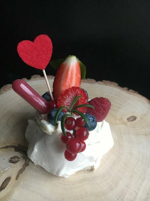 Tort bezowy, beza pavlova