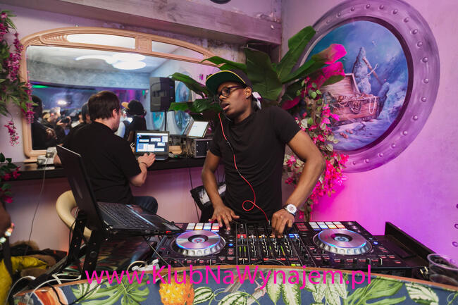 KLUB NA WYNAJEM 260 m2 - NA IMPREZE - WYNAJEM NA WYŁĄCZNOSC