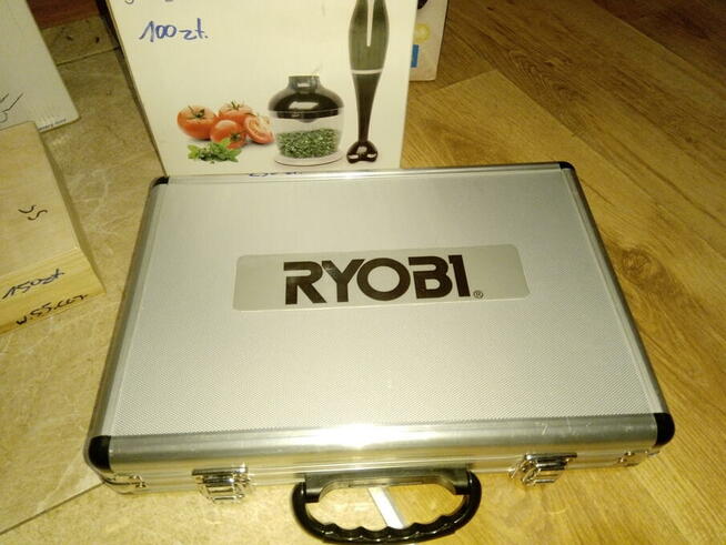 Zestaw frezów do drewna aluminium 35 sztuk.