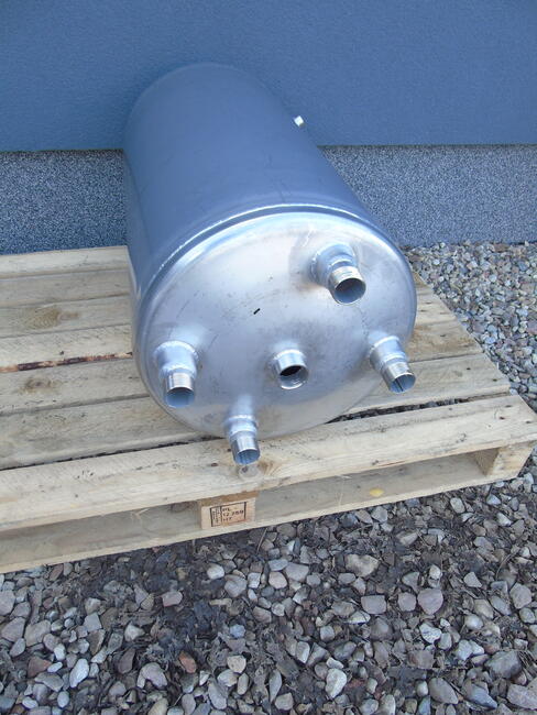 Bojler dwie wężownice ze stali nierdzewnej 80 L.