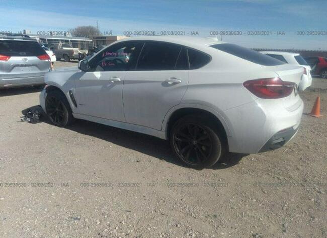 BMW X6 2017, 3.0L, 4x4, uszkodzony przód