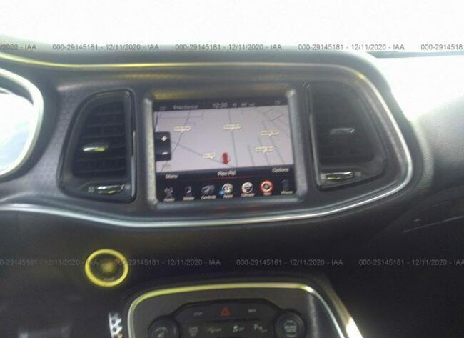 Dodge Challenger 2016, 6.4L, uszkodzony bok