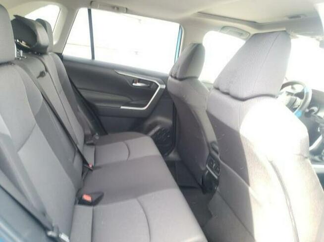 Toyota RAV-4 2019, 2.5L, 4x4, XLE, uszkodzony bok