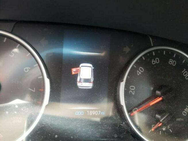 Toyota RAV-4 2019, 2.5L, 4x4, XLE, uszkodzony bok