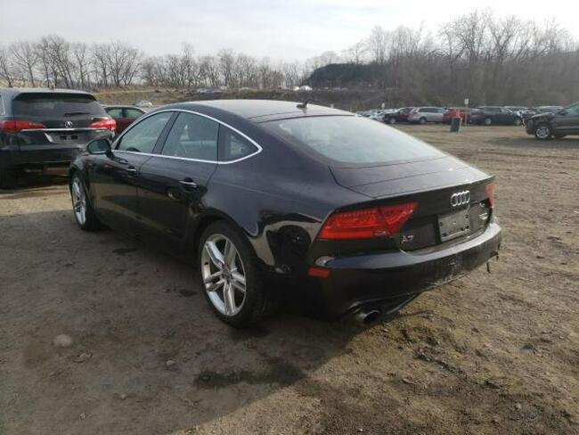 Audi A7 2014, 3.0L, Premium, 4x4, uszkodzony tył