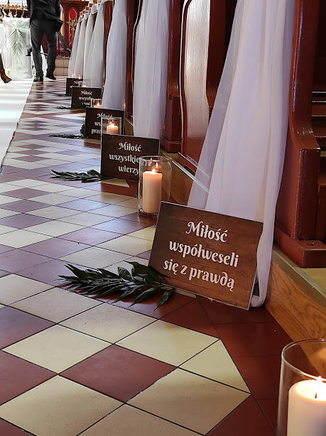 DEKORACJE ŚLUBNE KOŚCIOŁA Hapart-decor