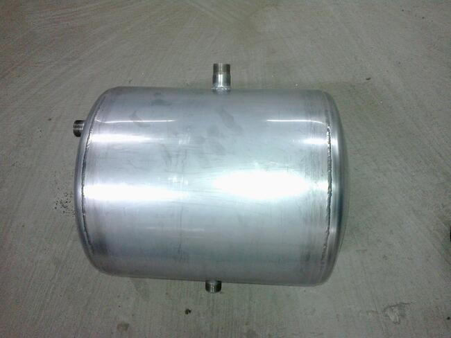 Zbiornik wyrównawczy nierdzewny 30 l. ocieplony