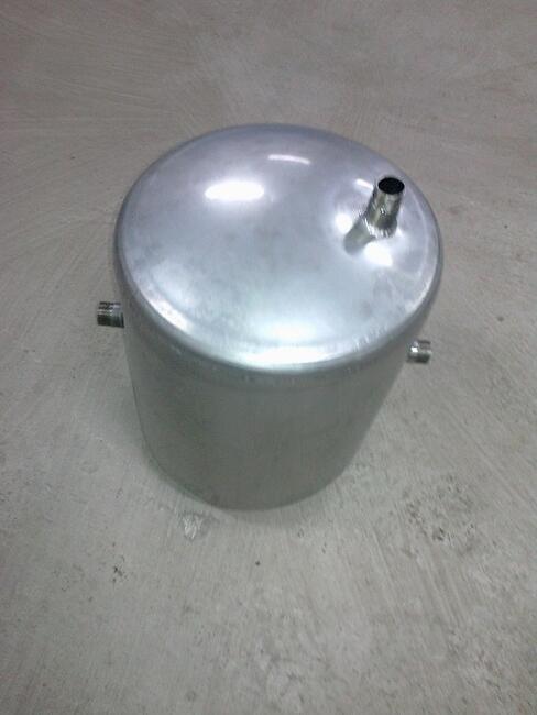 Zbiornik wyrównawczy nierdzewny 20 l. ocieplony