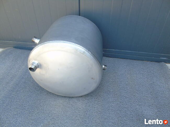 Naczynie wyrównawcze ze stali nierdzewnej 30 l.