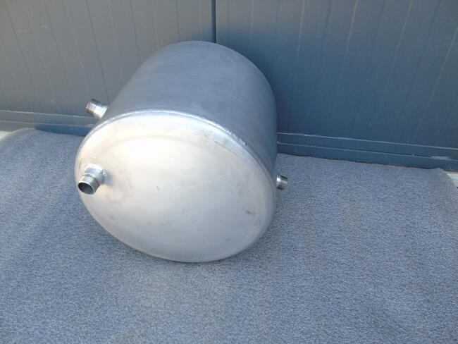 Naczynie Wyrównawcze Nierdzewne 30 l. ocieplone