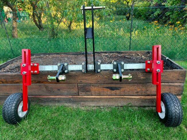 Mechaniczny siewnik punktowy do warzyw rolkowy Jang nie pneu