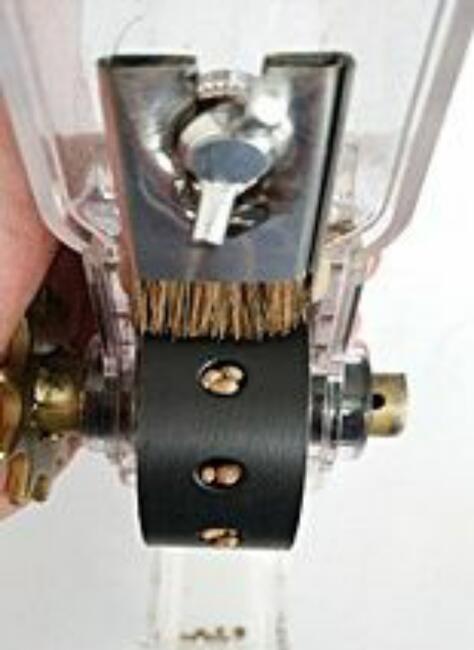 Mechaniczny siewnik punktowy do warzyw rolkowy Jang nie pneu