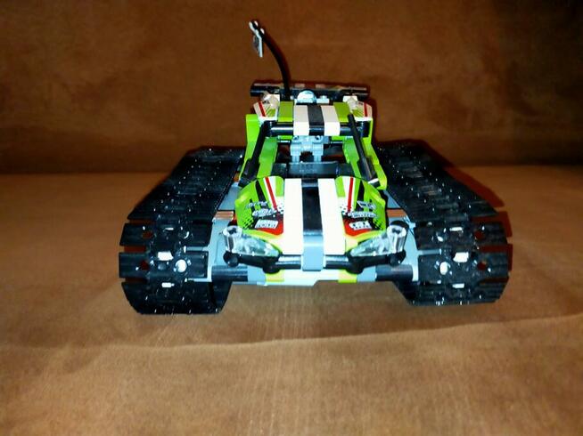 LEGO TECHNIC – 42065 ZDALNIE STEROWANE – NA PILOTA